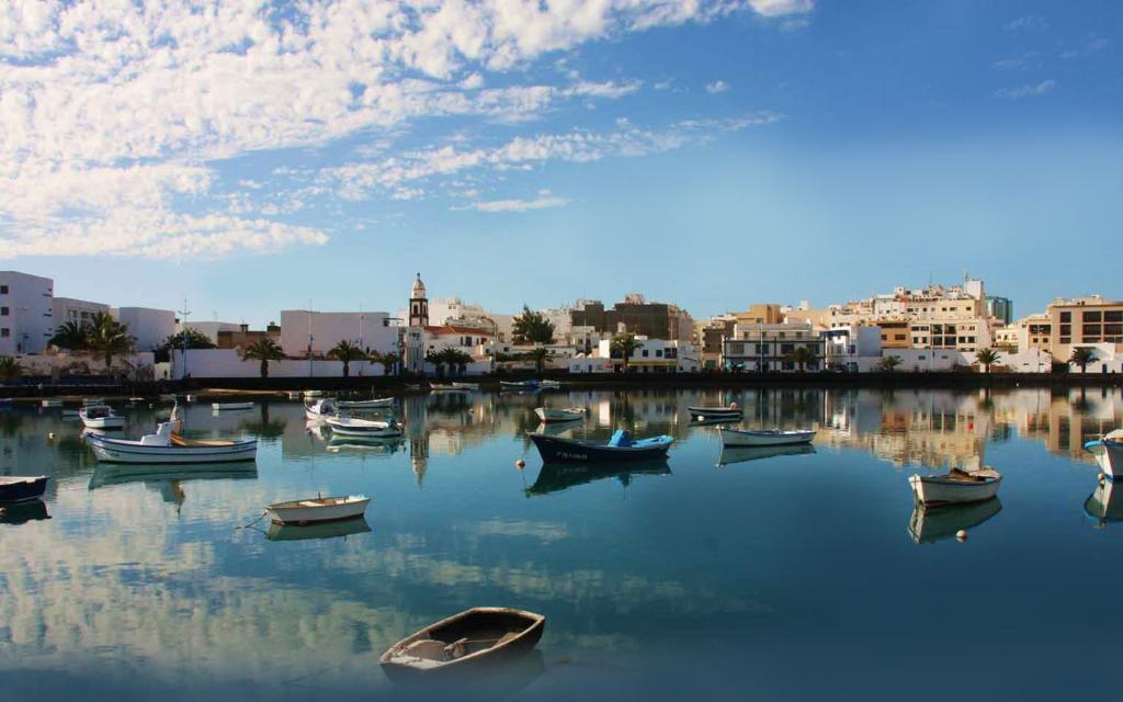 Lanzarote Central Apartments Аресифе Екстериор снимка